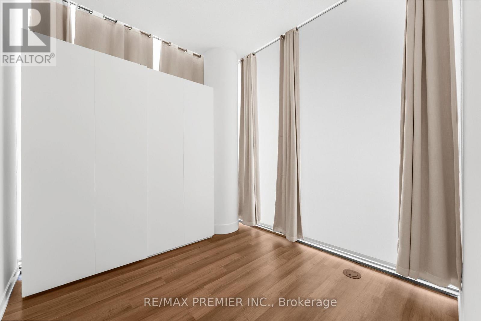 102 - 38 Monte Kwinter Court, Toronto, Ontario  M3H 0E2 - Photo 18 - C12615134