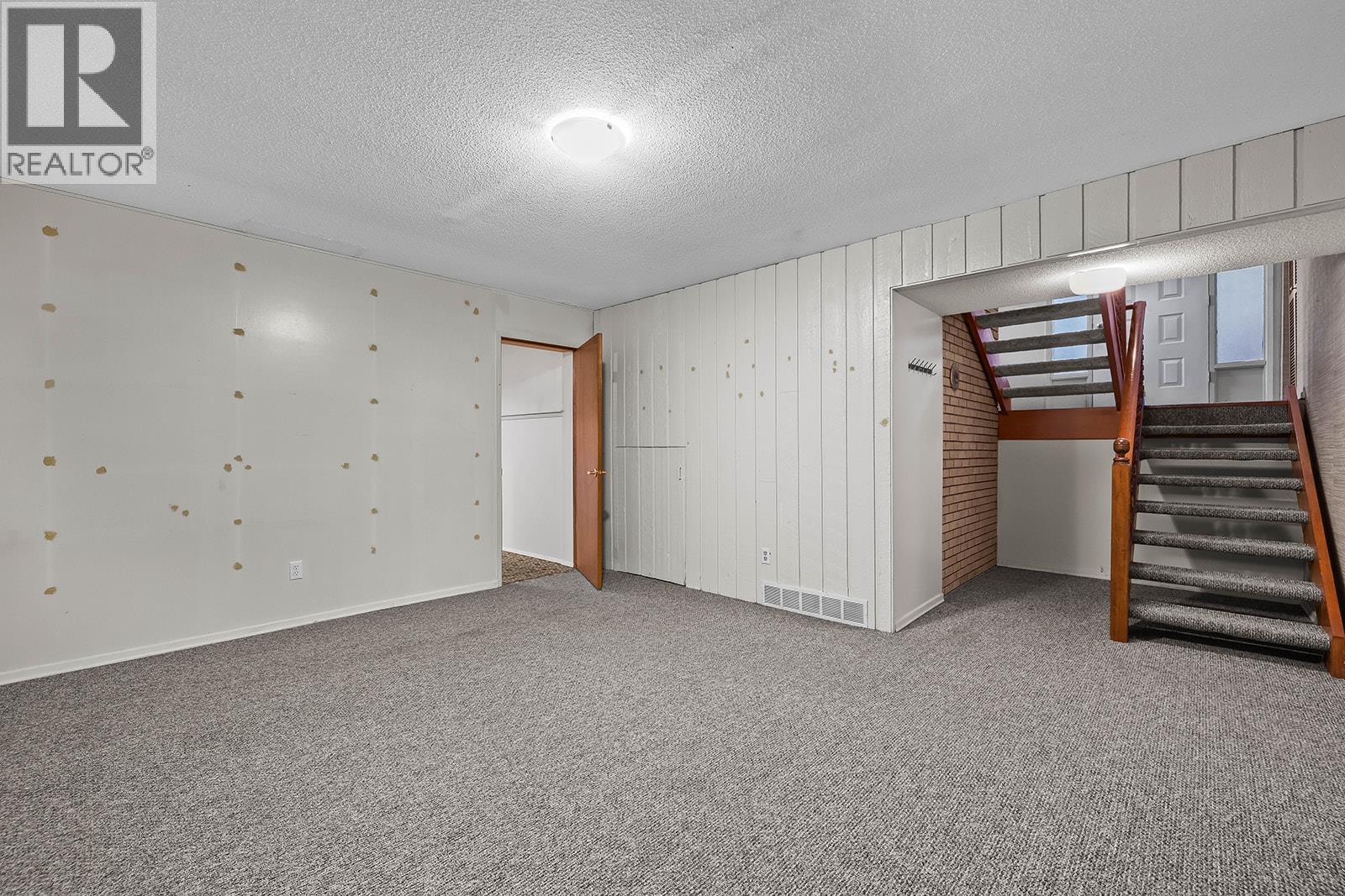 1424 Lombardy Square, Kelowna, British Columbia  V1Y 3S7 - Photo 23 - 10370603