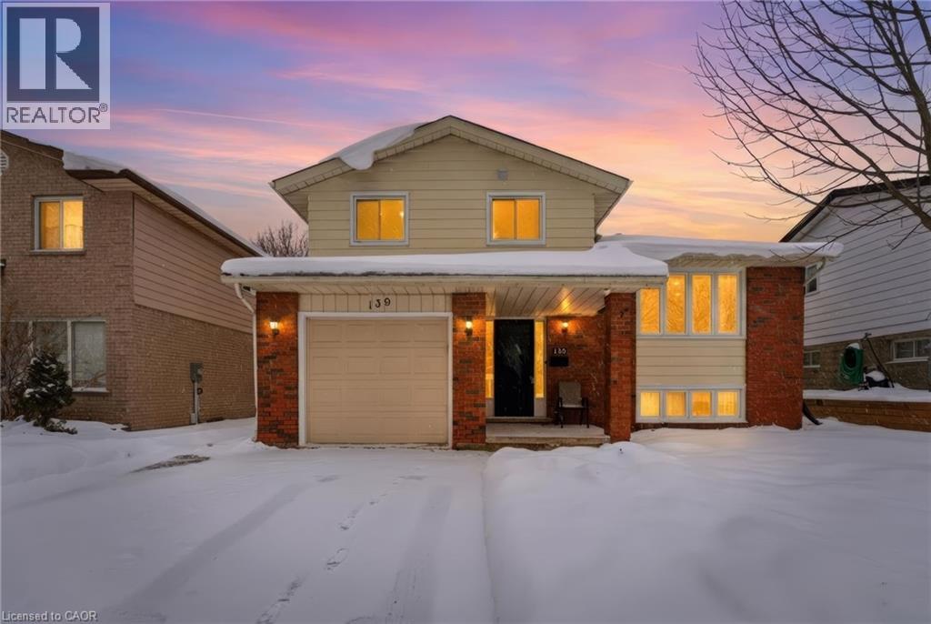 139 The Country Way, Kitchener, Ontario  N2E 2L1 - Photo 1 - 40793203
