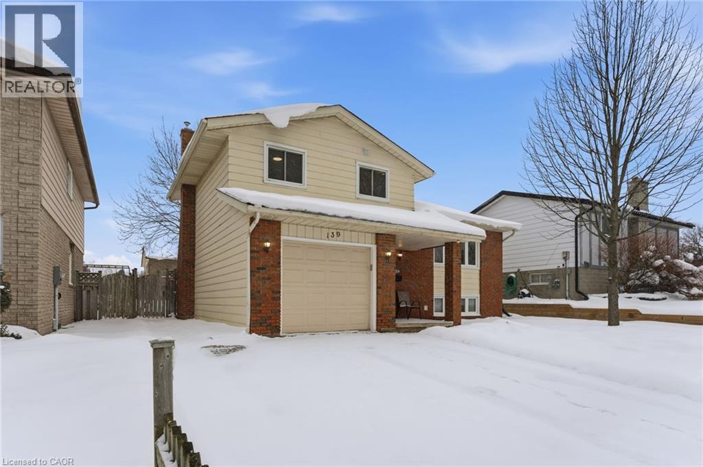 139 The Country Way, Kitchener, Ontario  N2E 2L1 - Photo 4 - 40793203