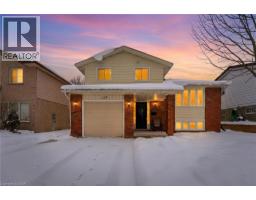 139 THE COUNTRY Way, Kitchener, Ontario