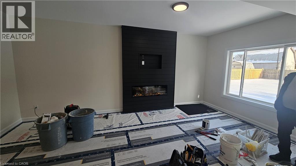 45 B Howard Street, Hagersville, Ontario N0A 1H0 - Photo 6 - 40759370