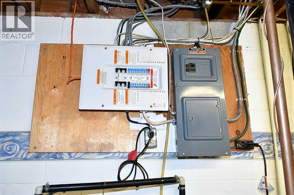 325 4 Avenue, Bassano, Alberta  T0J 0B0 - Photo 39 - A2268868