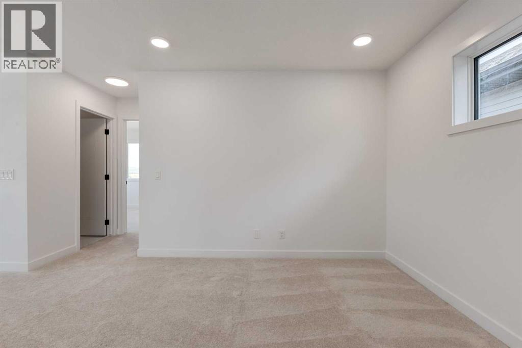 39 Belgian Court, Cochrane, Alberta  T4C 3H5 - Photo 27 - A2264575