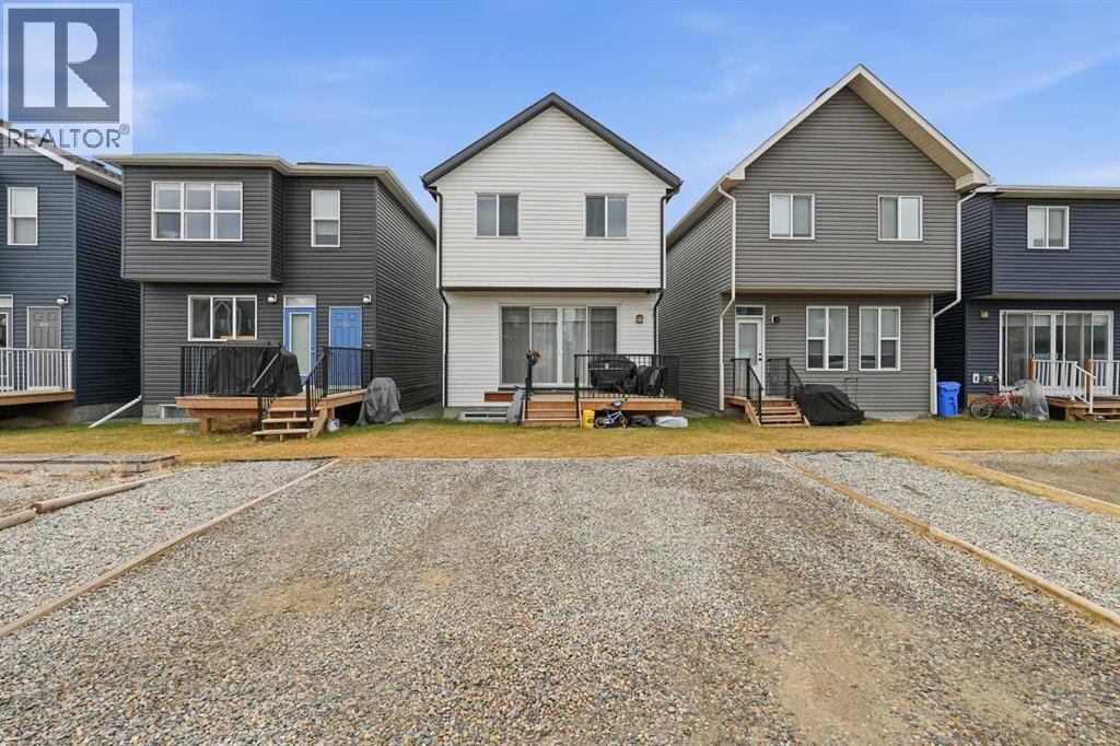 48 Seton Villas Se, Calgary, Alberta  T3M 3G6 - Photo 34 - A2272889