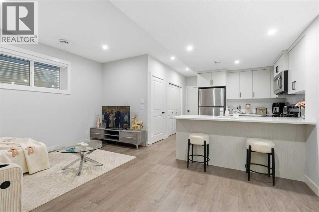 48 Seton Villas Se, Calgary, Alberta  T3M 3G6 - Photo 22 - A2272889