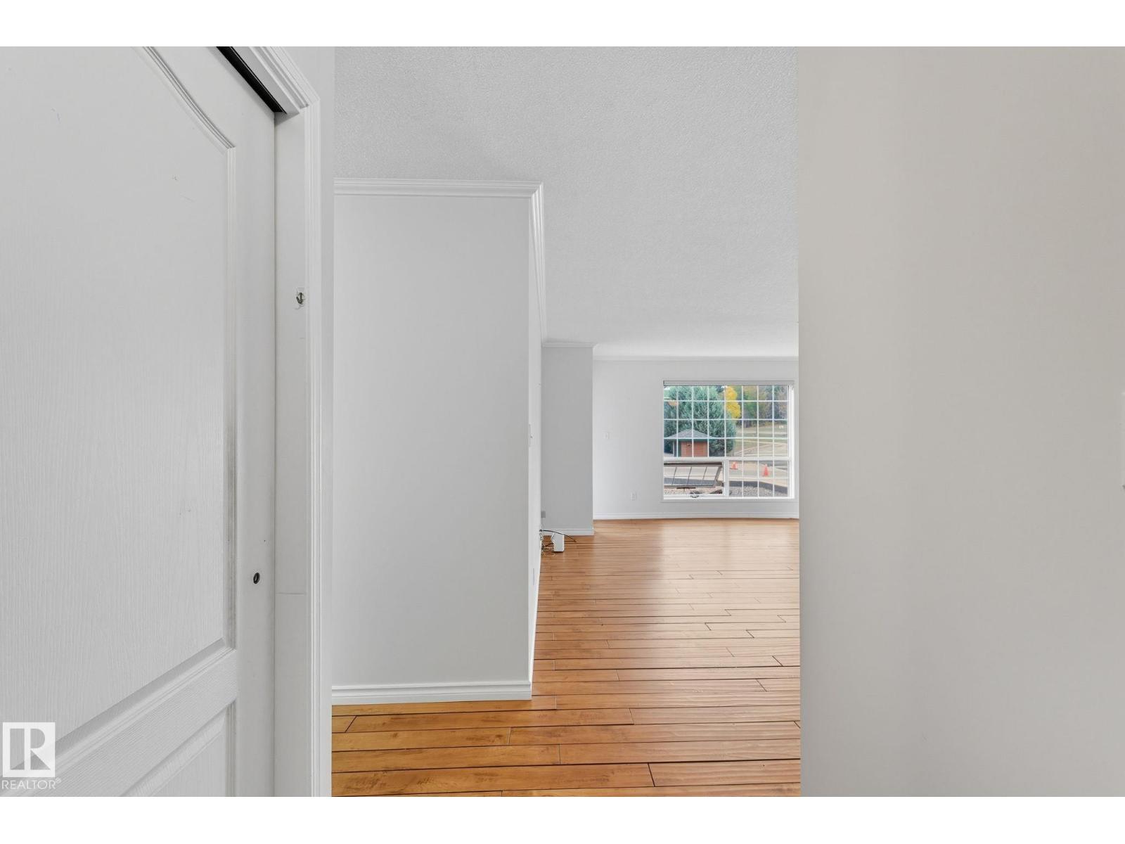 35 Sir Winston Churchill Av, St. Albert, Alberta T8N 0G3 - Photo 3 - E4467853