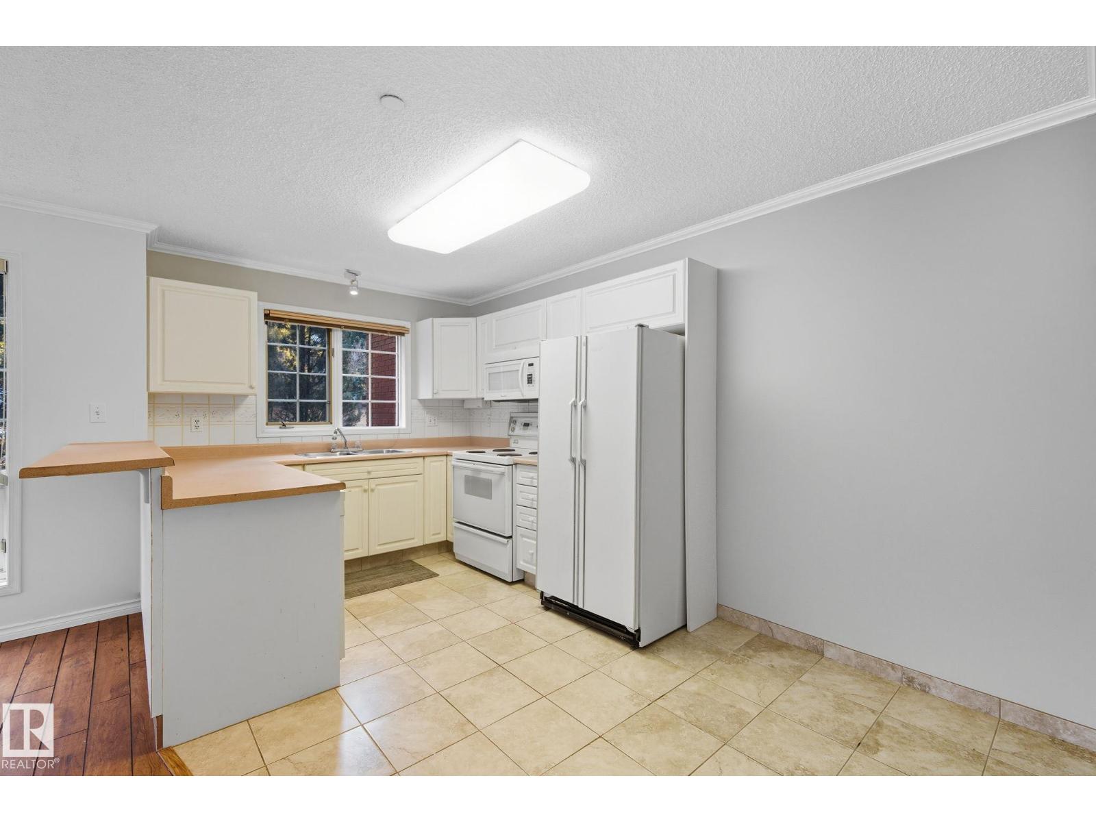 35 Sir Winston Churchill Av, St. Albert, Alberta T8N 0G3 - Photo 6 - E4467853