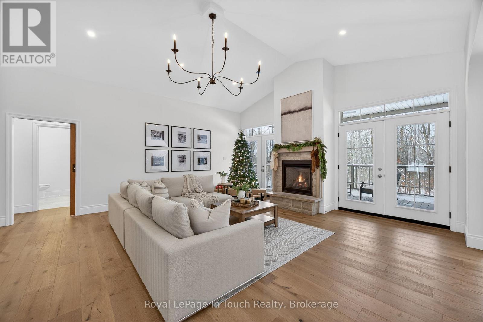 62 Tanners Road, Tay, Ontario  L0K 2C0 - Photo 15 - S12475311