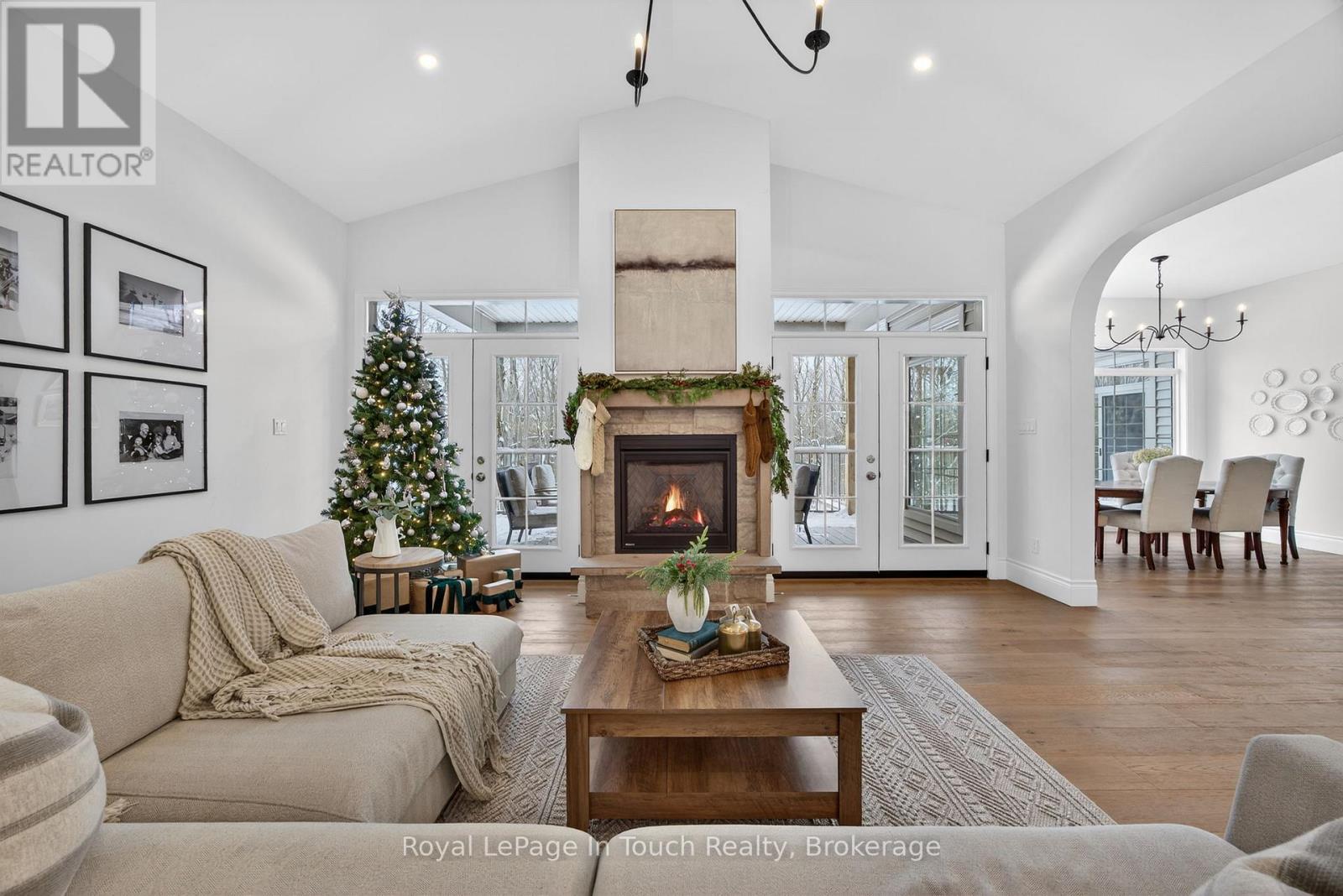 62 Tanners Road, Tay, Ontario  L0K 2C0 - Photo 17 - S12475311