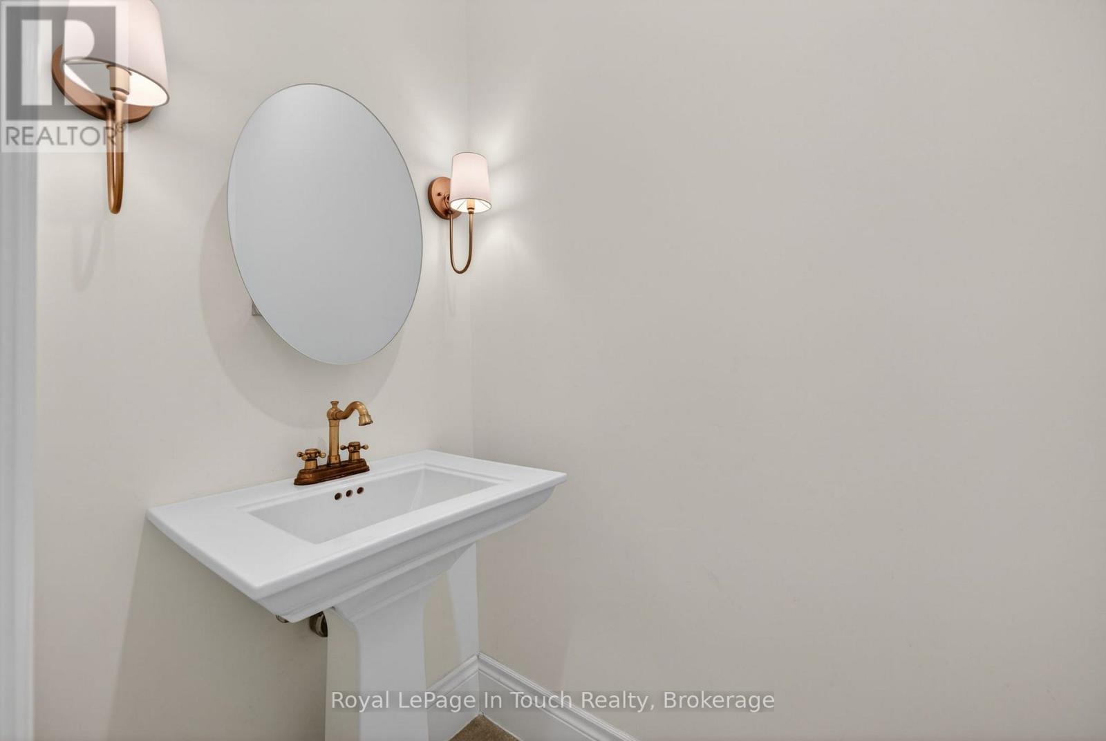 62 Tanners Road, Tay, Ontario  L0K 2C0 - Photo 26 - S12475311