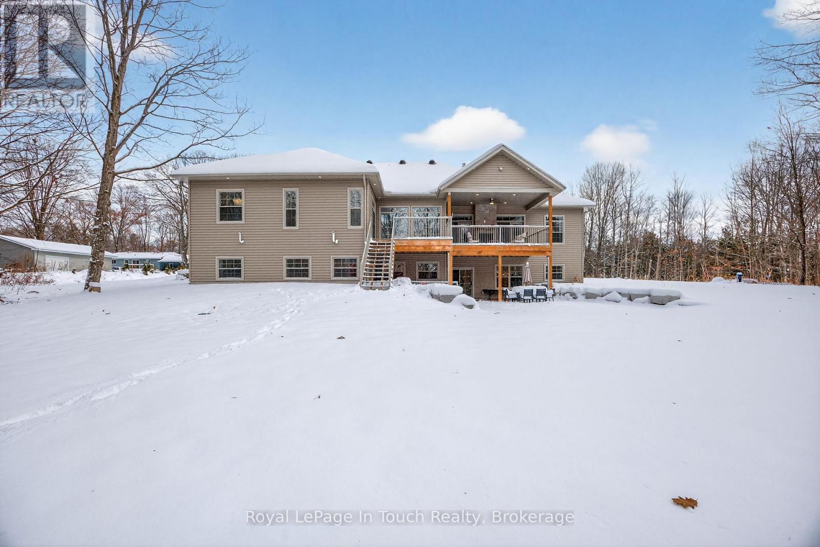 62 Tanners Road, Tay, Ontario  L0K 2C0 - Photo 36 - S12475311