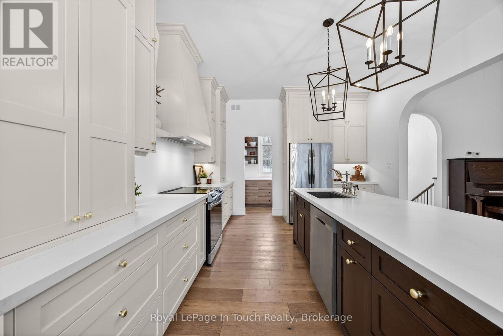 62 Tanners Road, Tay, Ontario  L0K 2C0 - Photo 8 - S12475311