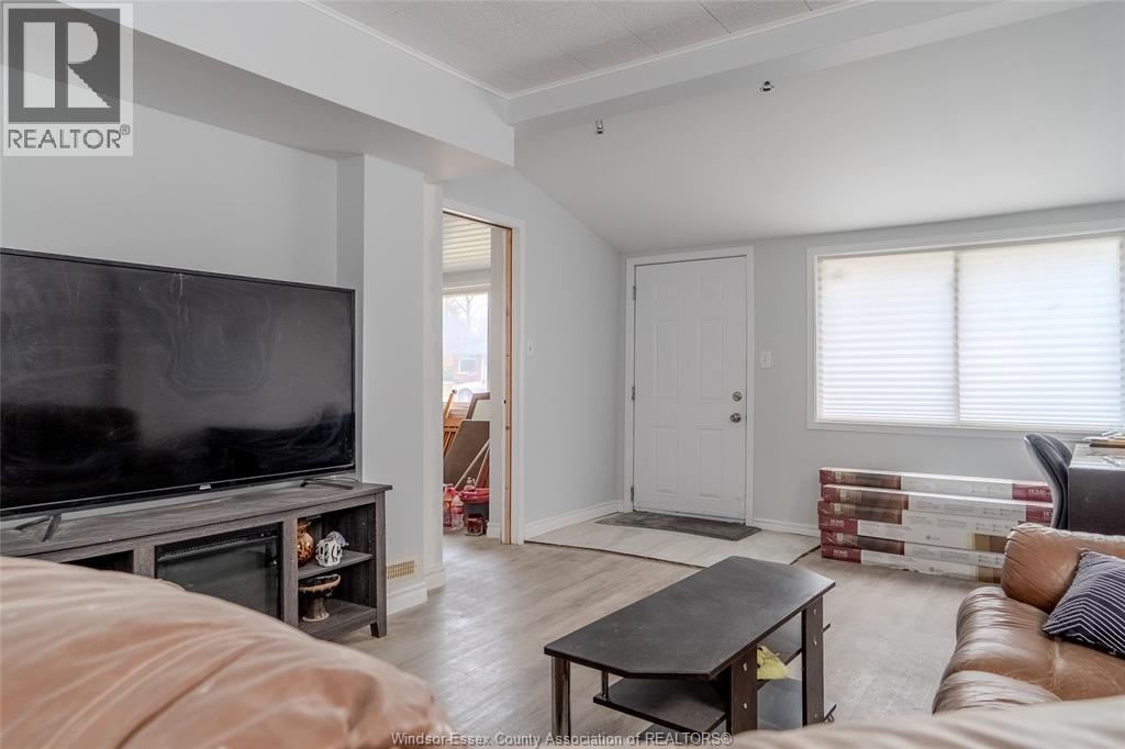 139 Rourke Line, Lakeshore, Ontario N0R 1A0 - Photo 6 - 25031509