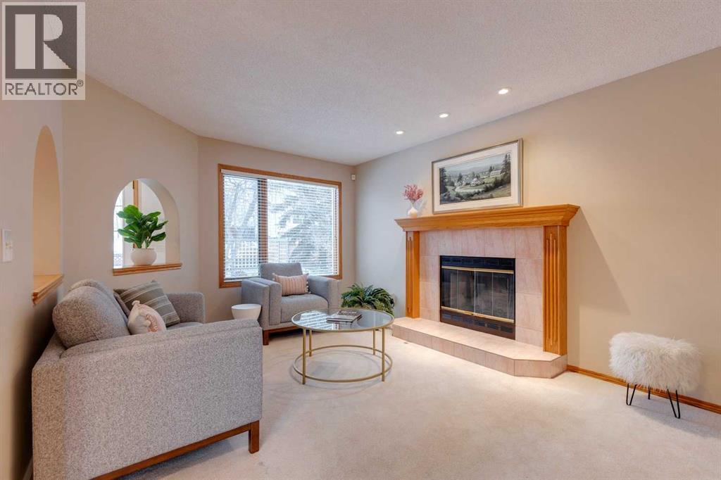 10916 Valley Springs Road Nw, Calgary, Alberta  T3B 5P7 - Photo 11 - A2274278