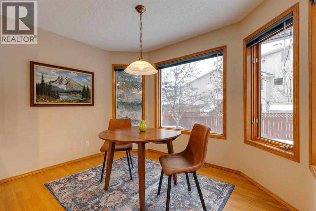 10916 Valley Springs Road Nw, Calgary, Alberta  T3B 5P7 - Photo 18 - A2274278