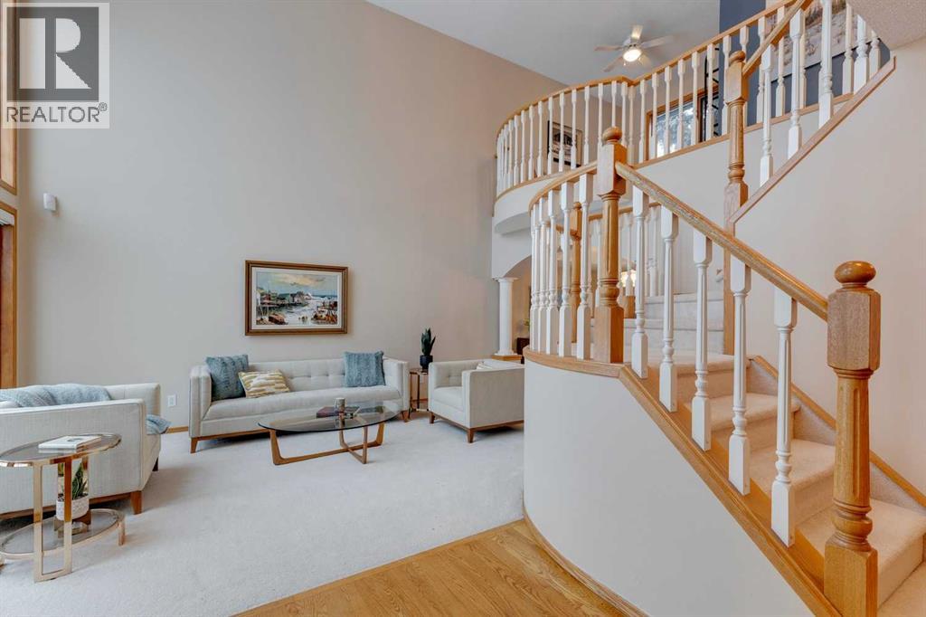 10916 Valley Springs Road Nw, Calgary, Alberta  T3B 5P7 - Photo 7 - A2274278