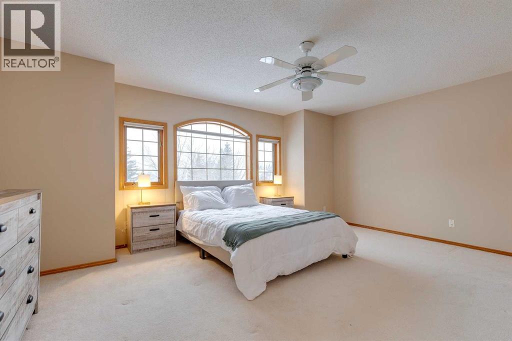 10916 Valley Springs Road Nw, Calgary, Alberta  T3B 5P7 - Photo 24 - A2274278