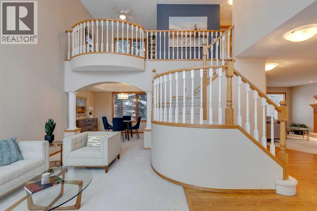 10916 Valley Springs Road Nw, Calgary, Alberta  T3B 5P7 - Photo 4 - A2274278