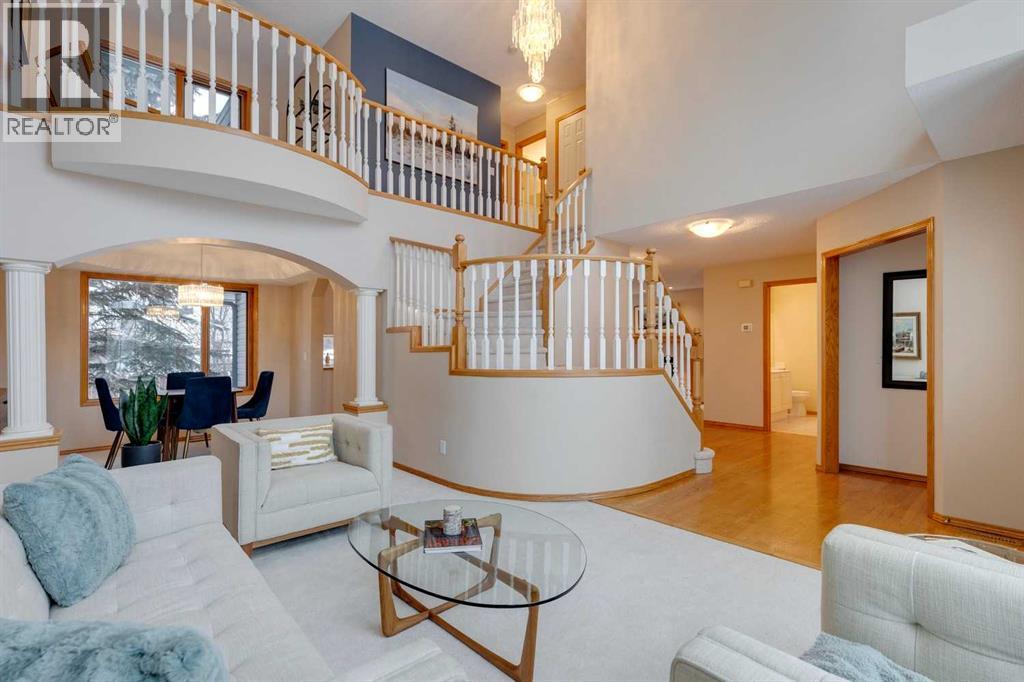 10916 Valley Springs Road Nw, Calgary, Alberta  T3B 5P7 - Photo 6 - A2274278