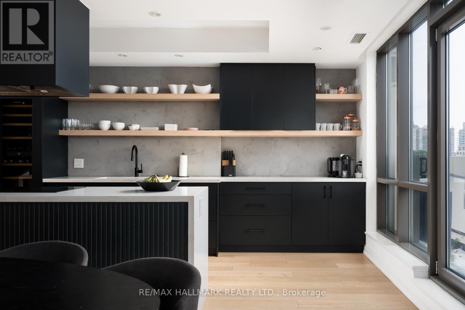 903 - 3 Mcalpine Street, Toronto, Ontario  M5R 3T5 - Photo 6 - C12616180