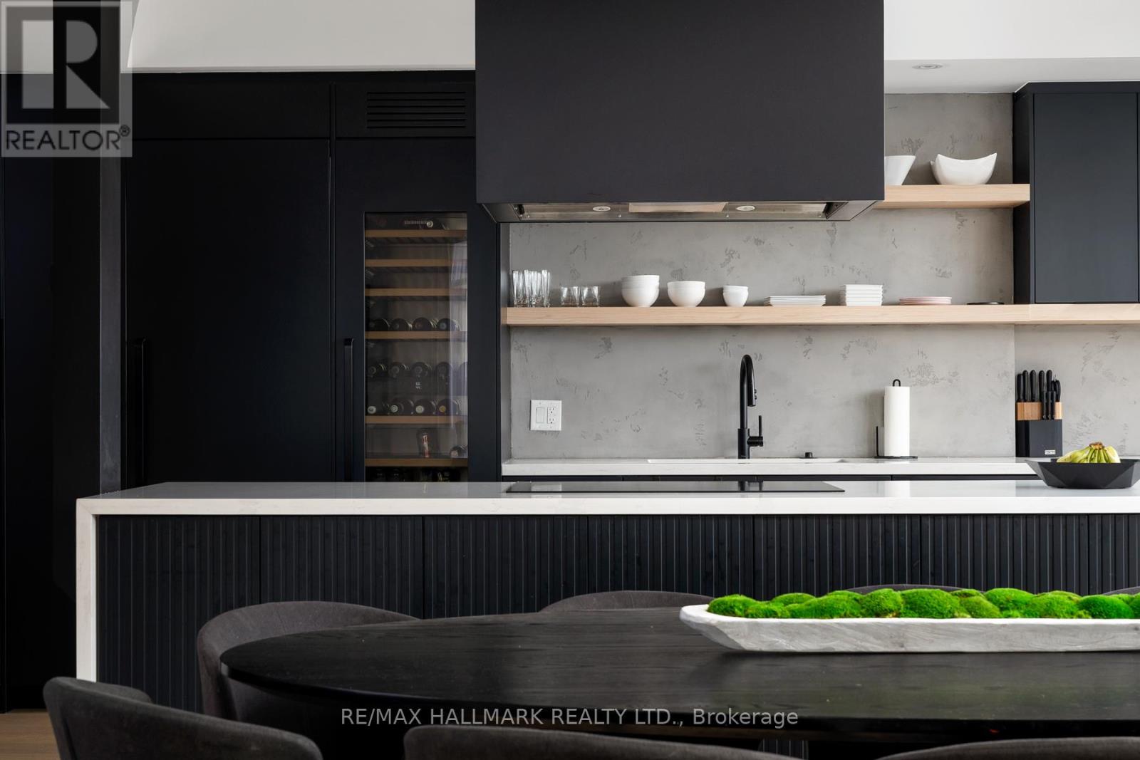 903 - 3 Mcalpine Street, Toronto, Ontario  M5R 3T5 - Photo 7 - C12616180