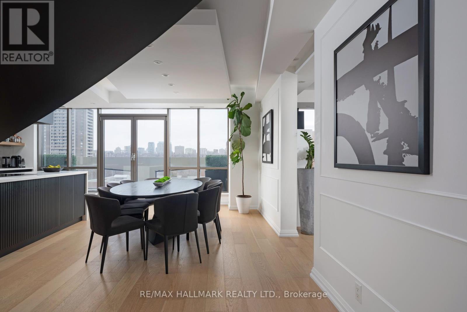 903 - 3 Mcalpine Street, Toronto, Ontario  M5R 3T5 - Photo 9 - C12616180