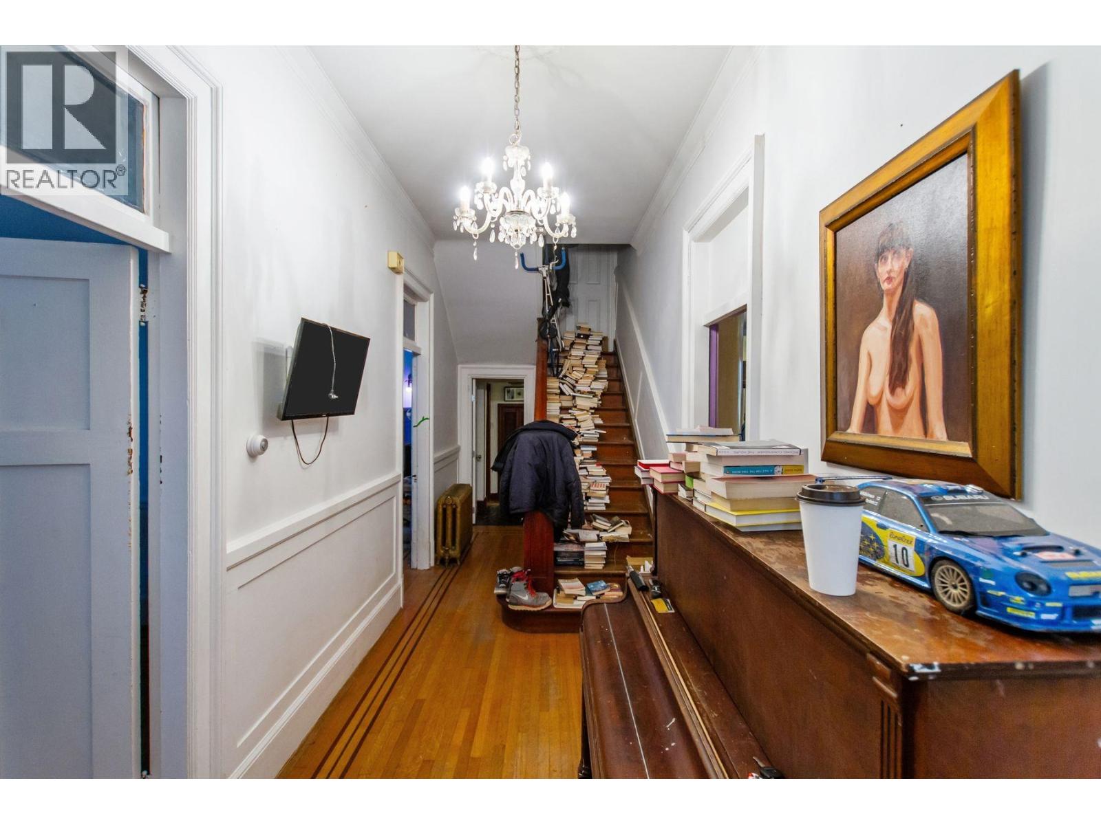 2770 Cambridge Street, Vancouver, British Columbia  V5K 1L7 - Photo 30 - R3073023