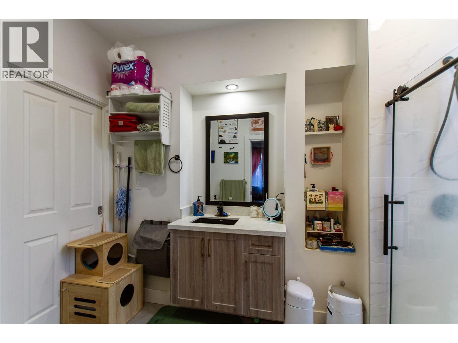 2770 Cambridge Street, Vancouver, British Columbia  V5K 1L7 - Photo 10 - R3073023