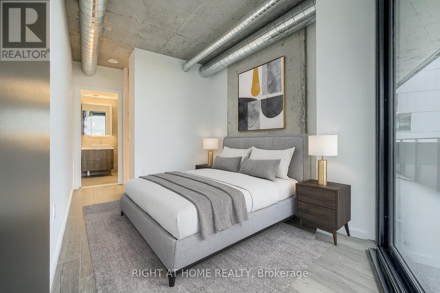 516 - 21 Lawren Harris Square, Toronto, Ontario M5A 0T4 - Photo 9 - C12590166