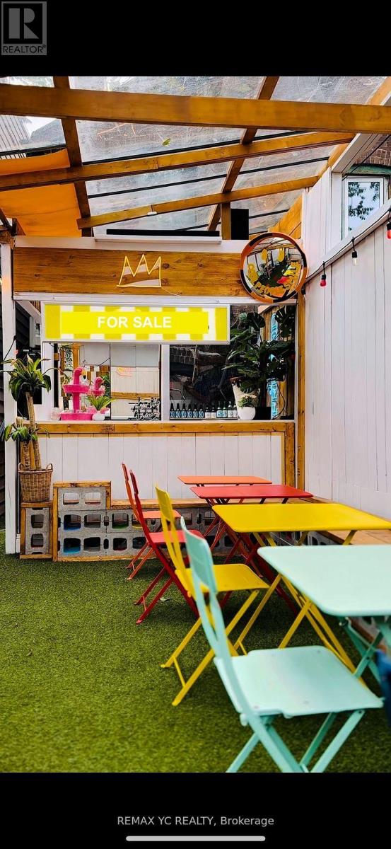 811 Queen Street W, Toronto, Ontario  M6J 1G1 - Photo 5 - C12599280