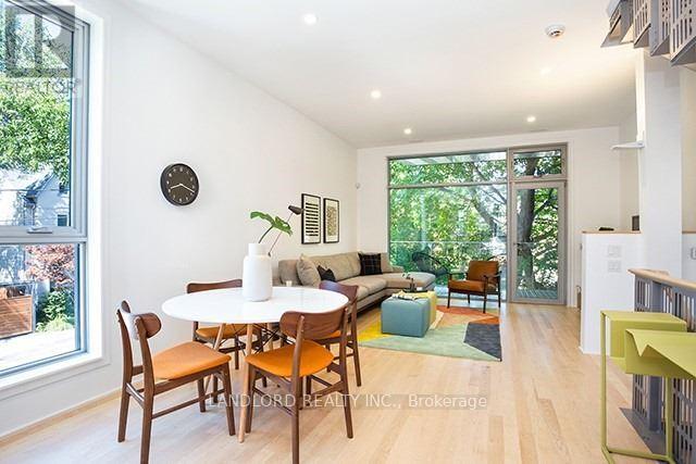 TH1 - 15 CUMMINGS STREET, Toronto, Ontario