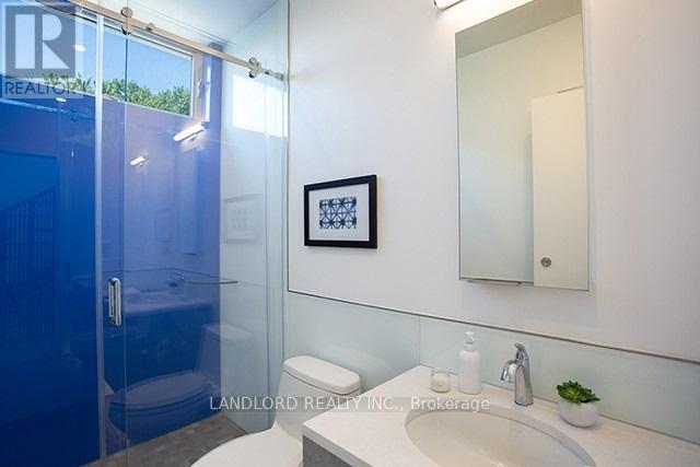 Th1 - 15 Cummings Street, Toronto, Ontario  M4M 1M7 - Photo 13 - E12616166