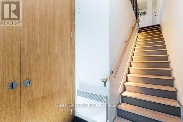 Th1 - 15 Cummings Street, Toronto, Ontario  M4M 1M7 - Photo 15 - E12616166