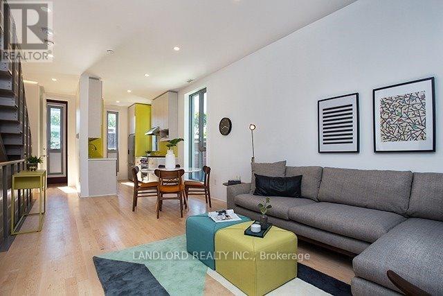 Th1 - 15 Cummings Street, Toronto, Ontario  M4M 1M7 - Photo 5 - E12616166