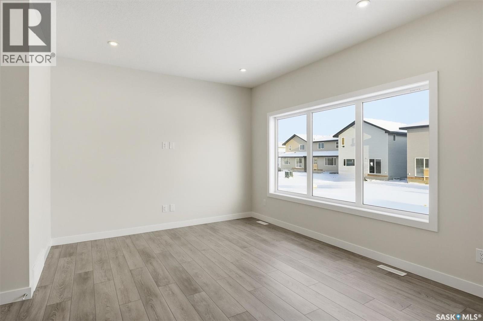 414 Cockcroft Place, Saskatoon, Saskatchewan  S7V 1Y9 - Photo 12 - SK025466