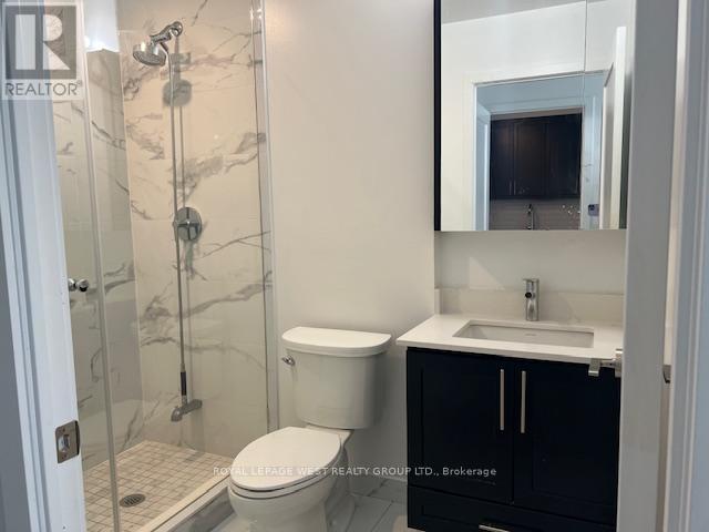 1101 - 95 Oneida Crescent, Richmond Hill, Ontario  L4B 0H5 - Photo 5 - N12616162