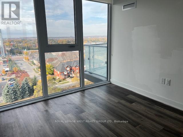 1101 - 95 Oneida Crescent, Richmond Hill, Ontario  L4B 0H5 - Photo 7 - N12616162