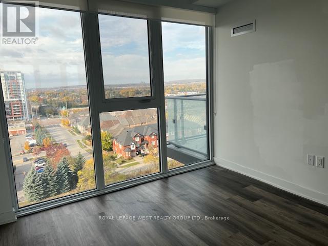 1101 - 95 Oneida Crescent, Richmond Hill, Ontario  L4B 0H5 - Photo 8 - N12616162