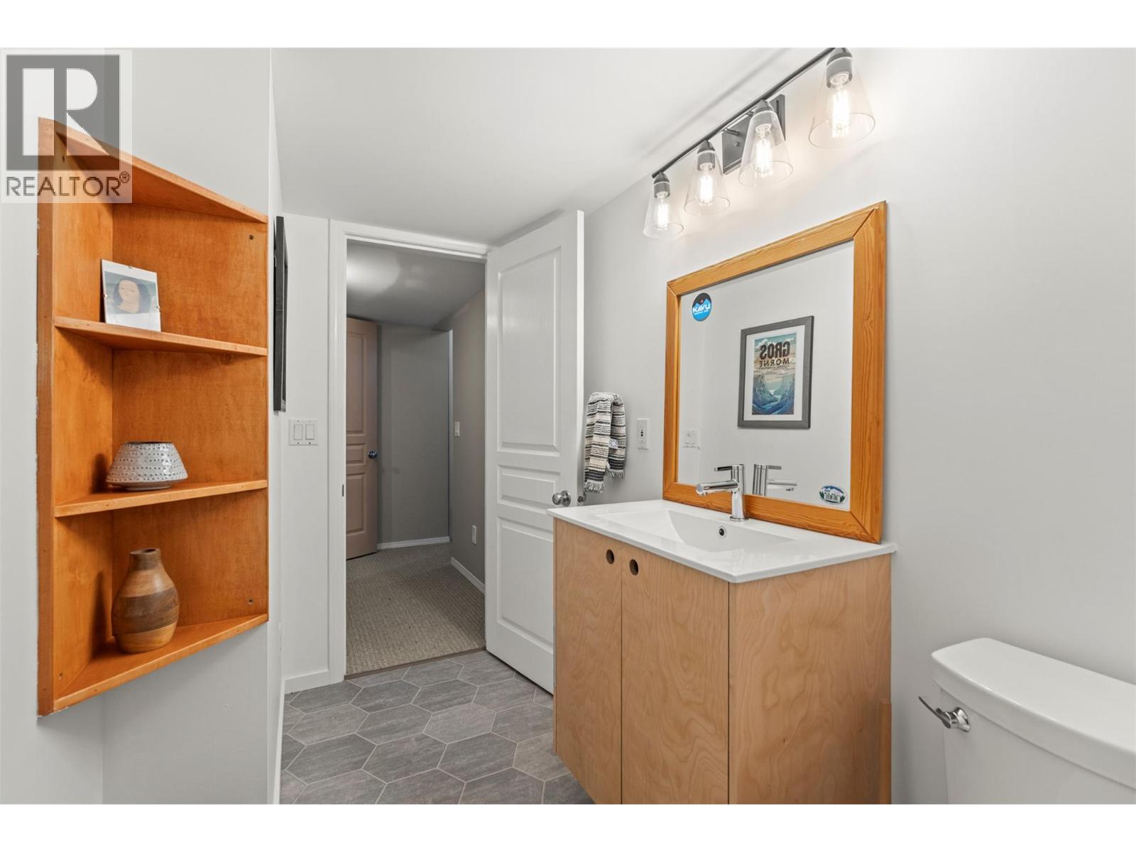 705 Cavalier Court, Vernon, British Columbia  V1T 9M6 - Photo 56 - 10370787