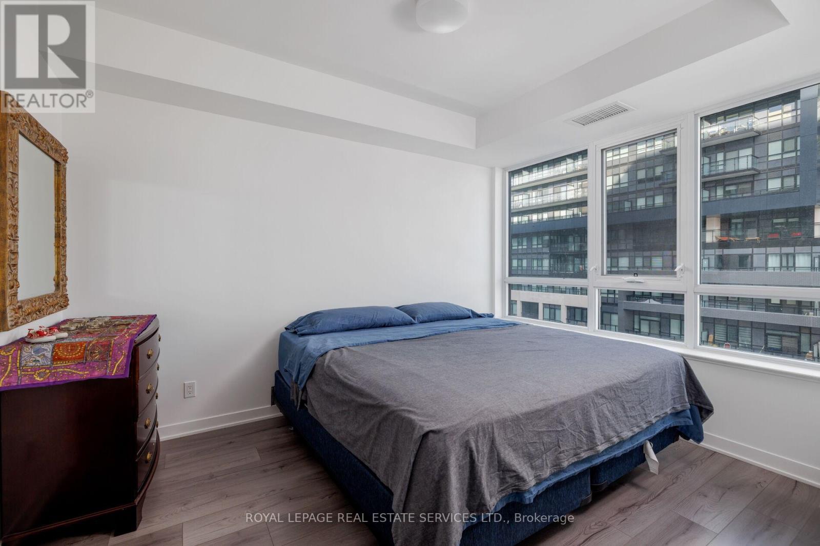 424 - 405 Dundas Street W, Oakville, Ontario  L6M 5P9 - Photo 28 - W12616158