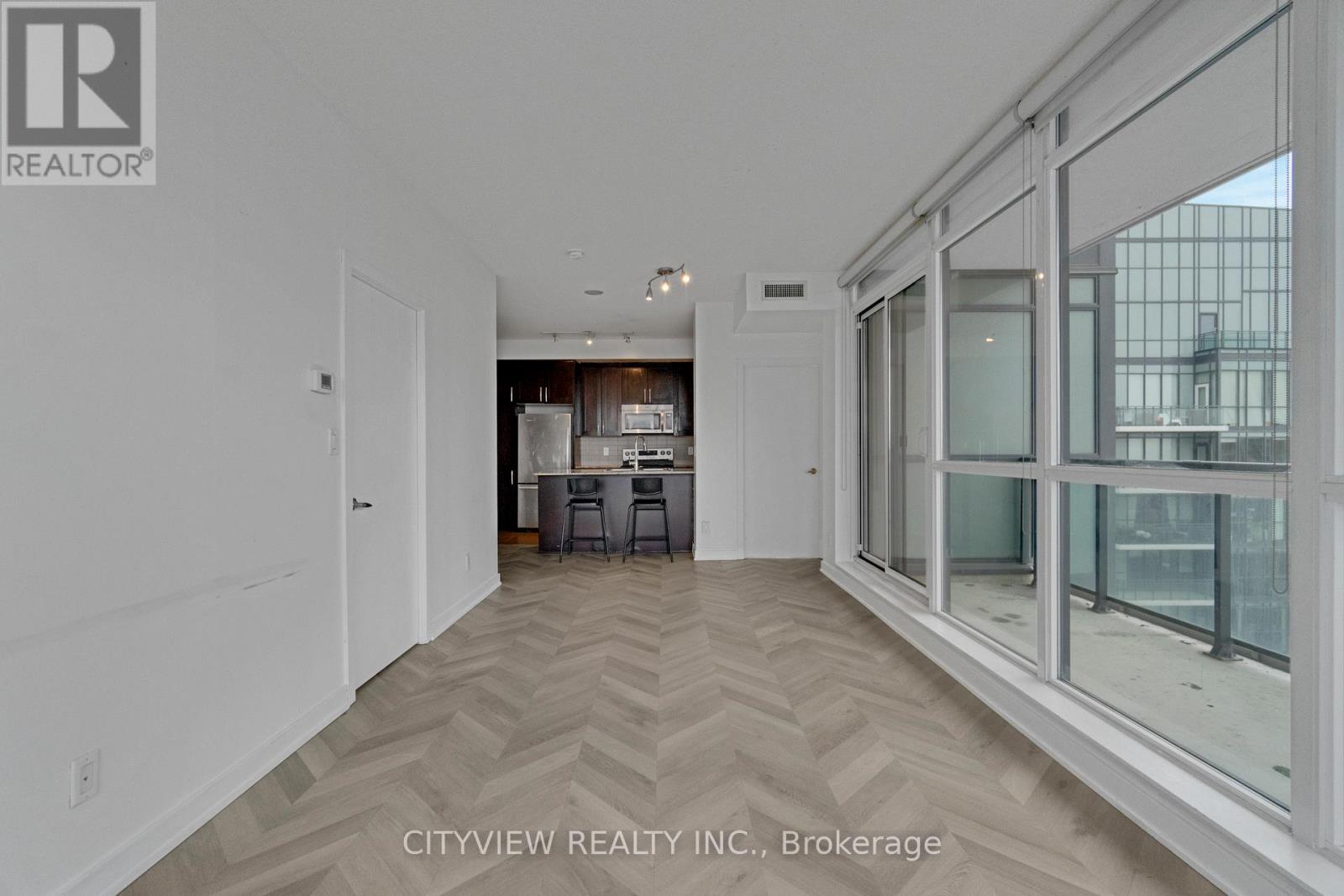 3609 - 4070 Confederation Parkway, Mississauga, Ontario  L5B 0E9 - Photo 18 - W12616168