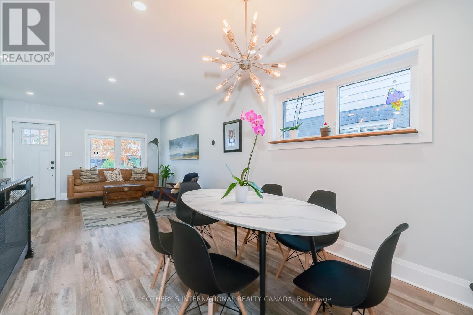 157 Blackthorn Avenue, Toronto, Ontario M6N 3H7 - Photo 16 - W12616202