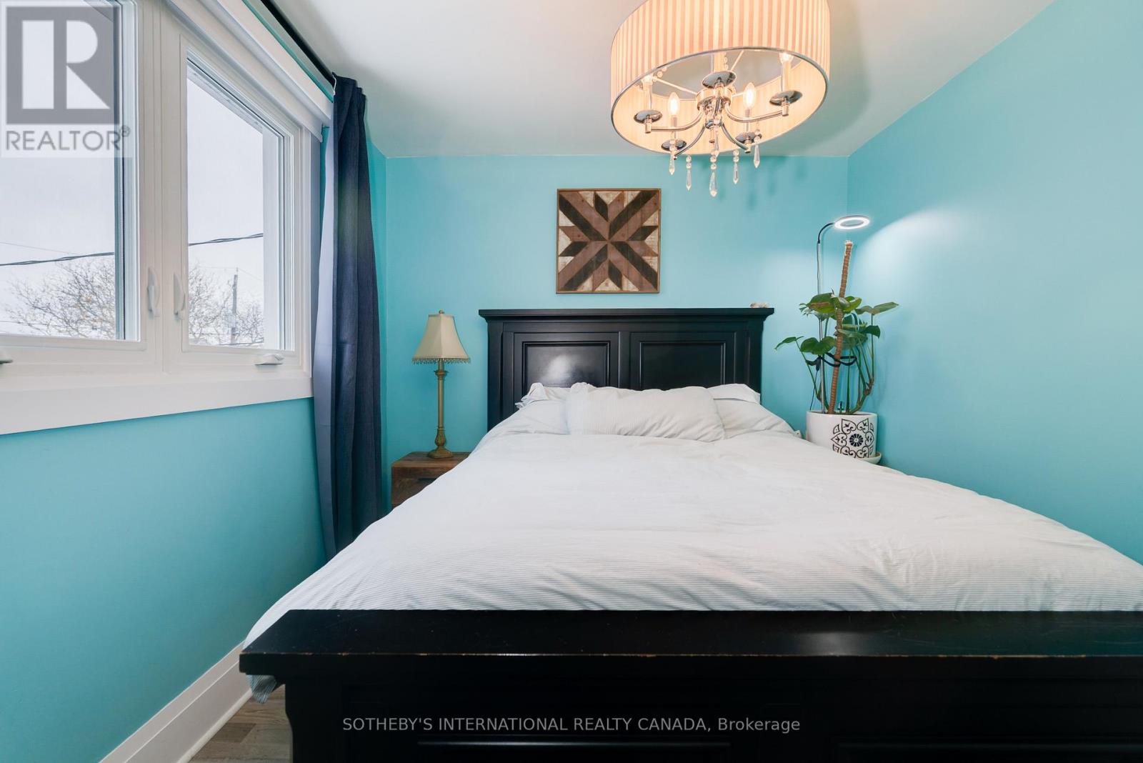 157 Blackthorn Avenue, Toronto, Ontario M6N 3H7 - Photo 33 - W12616202