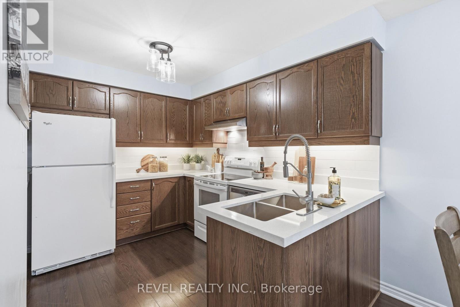 18 Wilkins Crescent, Clarington, Ontario L1E 3B8 - Photo 11 - E12616346