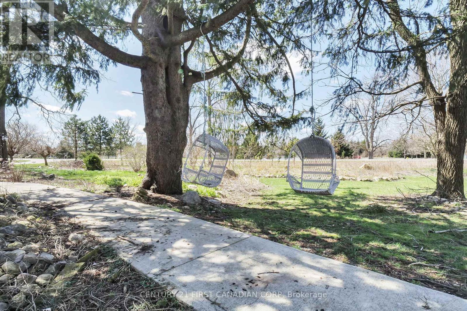 23992 Denfield Road, Middlesex Centre (Denfield), Ontario  N0M 1P0 - Photo 33 - X12616276