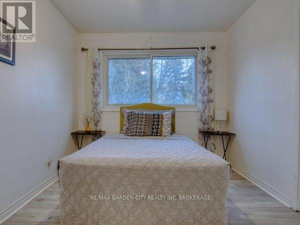 3664 Arlington Avenue, Niagara Falls, Ontario L2J 2X2 - Photo 17 - X12599726