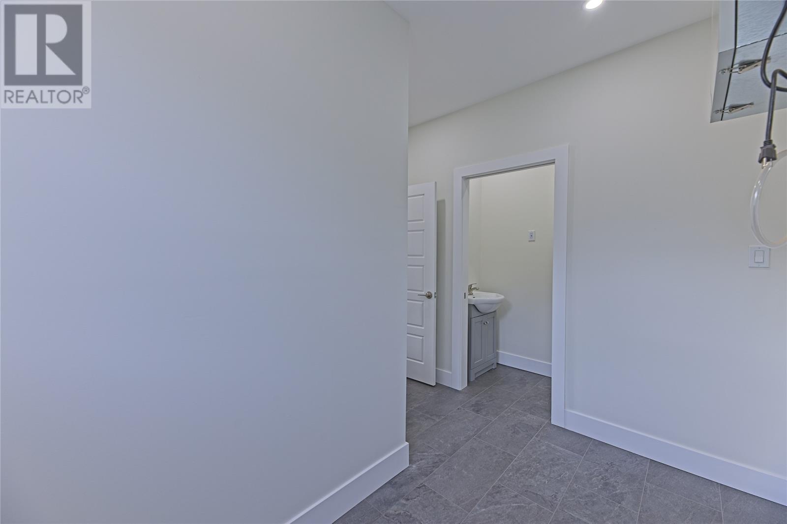 24-30 Carol Crescent, Paradise, Newfoundland & Labrador  A1L 4K1 - Photo 20 - 1293172