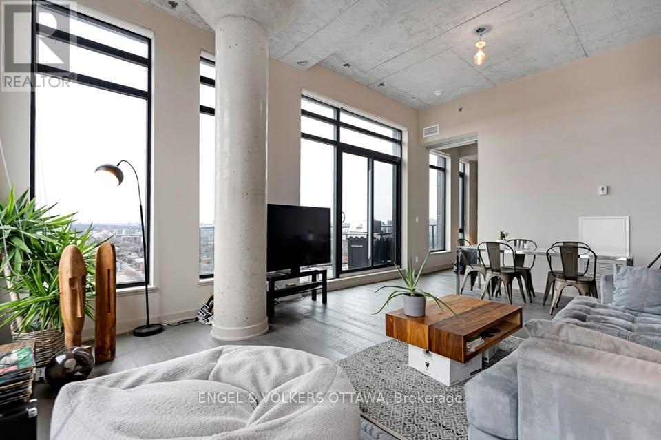 1903 - 203 Catherine Street, Ottawa, Ontario K2P 1J5 - Photo 3 - X12616228