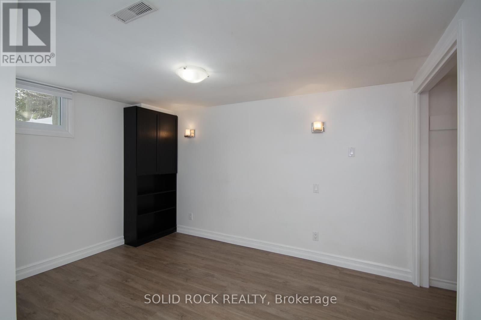 2366 Cheshire Road, Ottawa, Ontario  K2C 1G3 - Photo 21 - X12616246